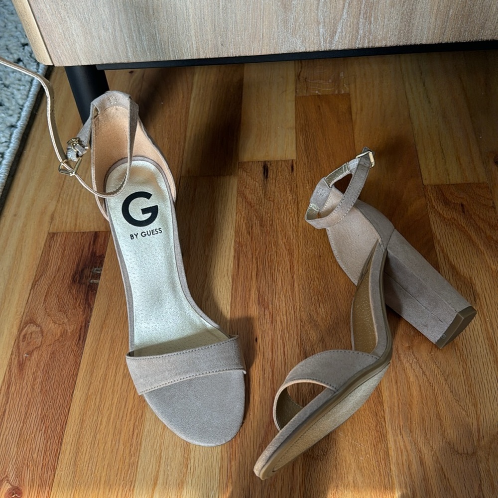 G by Guess new nude block heels size 6
